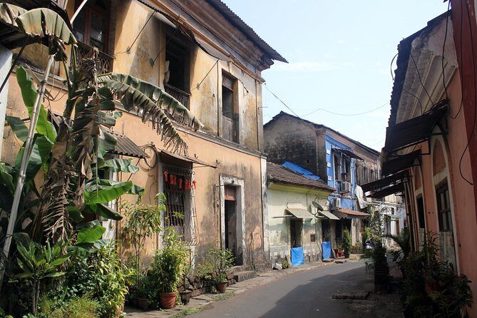 Highlights of Portuguese influenced Goa (2 Hours Guided Walking Tour) - The Value of This Tour for Different Travelers