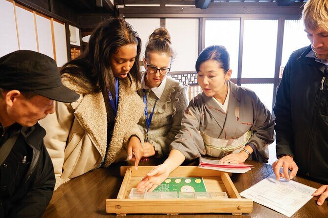 Hiroshima Saijo Sake Tasting Tour with visit to 7 Breweries - Who Will Love This Tour?