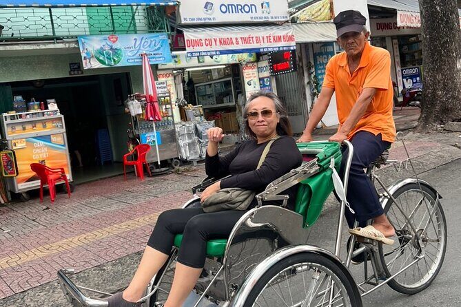 Ho Chi Minh City Sightseeing Panoramic Cyclo Private Tour - Detailed Breakdown of the Itinerary