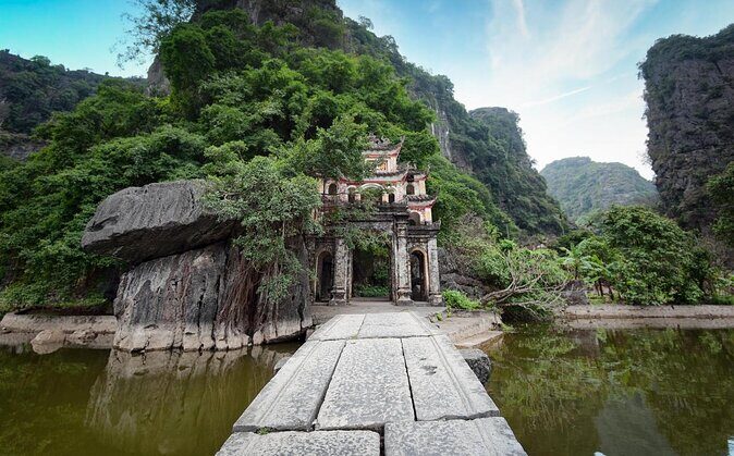 Hoa Lu - Tam Coc 1 Day Tour - Practical Considerations
