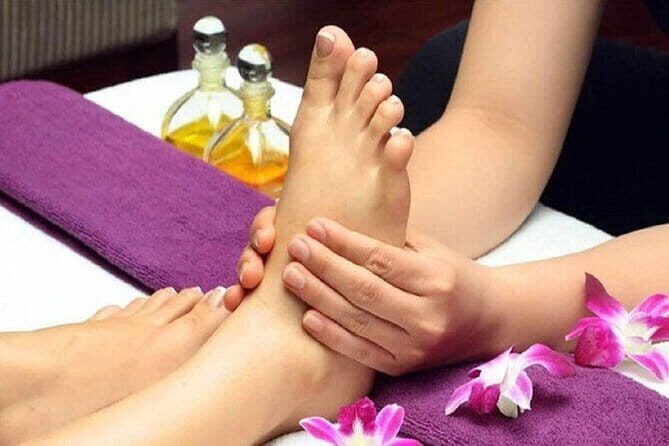 Hoang's Spa for Relaxing Foot Massage - The Treatment Itself: What Makes It Special?