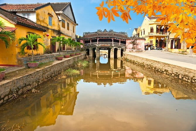 Hoi An to Dong Hoi rides by Private Car service - An In-Depth Look at the Journey
