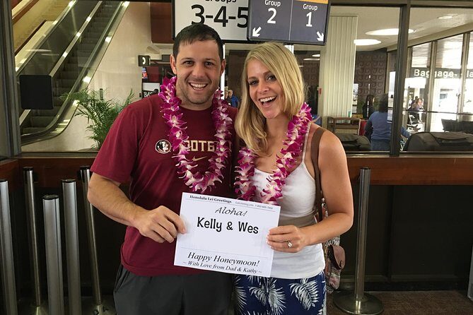 Honeymoon Airport Lei Greeting on Honolulu Oahu - The Itinerary and Practical Details
