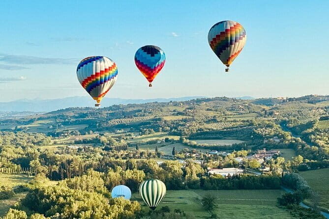 Hot Air Balloon flight in Tuscany countryside from Chianti - Who Will Love This Experience?