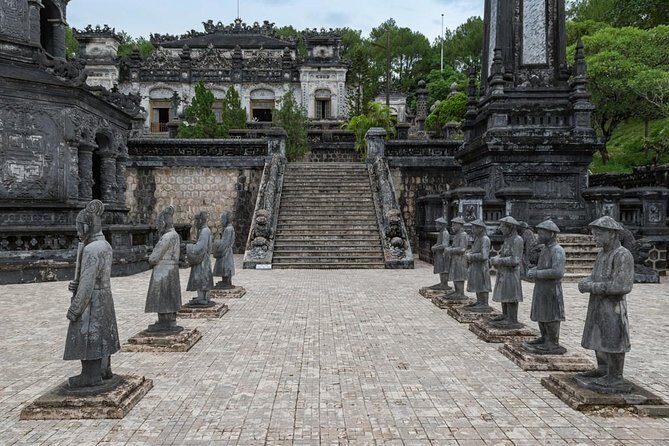 Hue City and The Citadel via Hai Van Pass Daily Small Group Tour - Who Should Take This Tour?