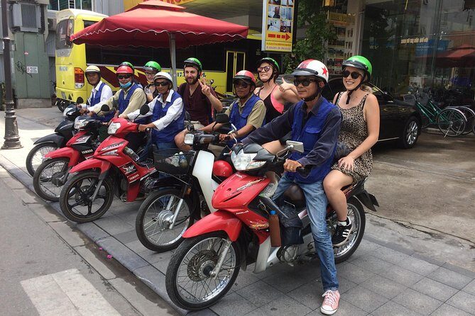 Hue Food Tour by Walking or Cyclo or Motorbike with Driver - Starting Point and First Impressions