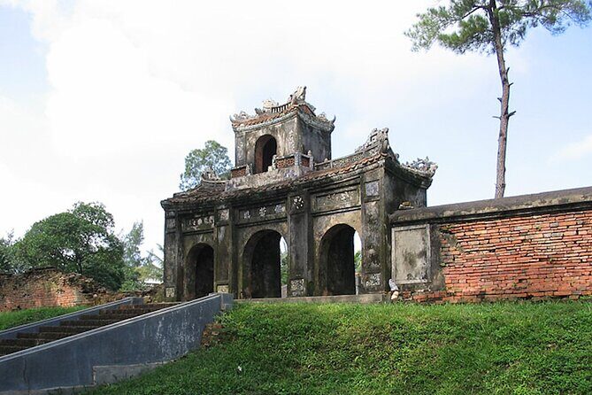 Hue: Half-day Thuy Bieu Village Cycling Adventure - A Detailed Look at the Thuy Bieu Cycling Tour