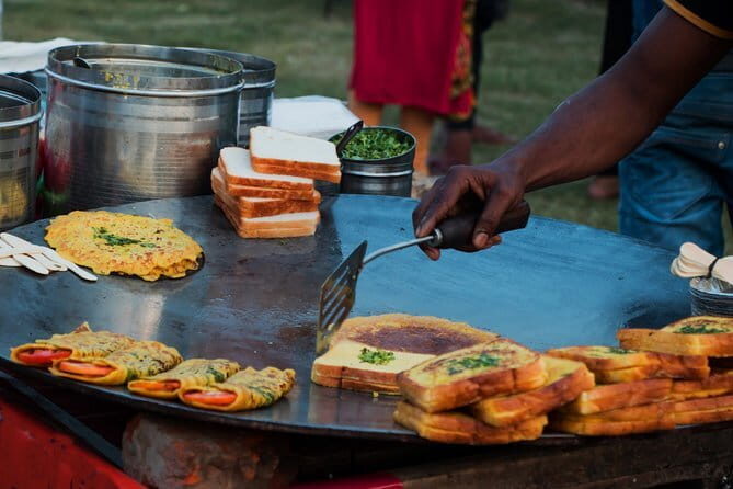 Hyderabad Shopping and Food Tasting Experience (Guided Halfday City Tour by Car) - Logistics and Practical Details