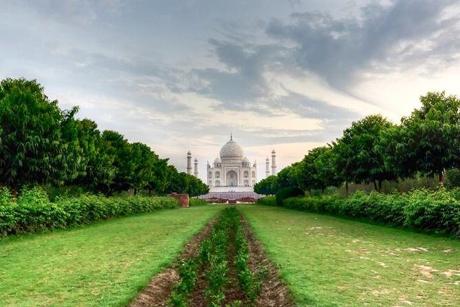 India Himalayas foothills & Golden Triangle 12 Days - Exploring the Delhi to Agra segment