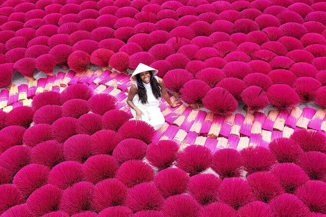 Instagram Incense Quang Phu Cau Village Tour with Train Street - Authenticity & Experiences Highlighted by Travelers