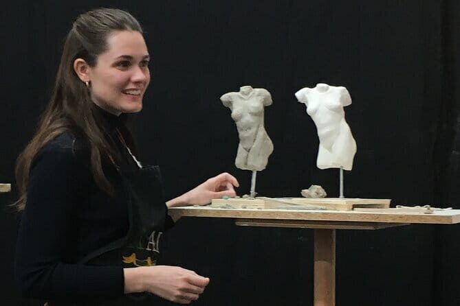 Introduction to Sculpture in Clay Class at The Florence Studio - Detailed Breakdown of the Itinerary