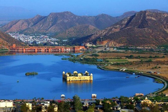 Jaipur Private Full-Day Tour from New Delhi with Lunch - Worth Noting: The Value of a Private Guided Day Trip