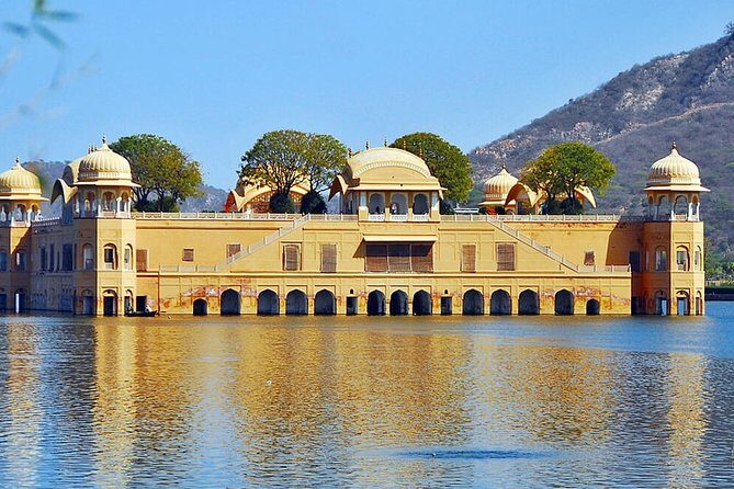 Jaipur Sightseeing Day Trip With Tour Guide - Exploring Jaipur’s Most Famous Stops