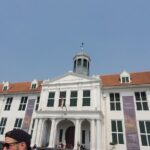 Jakarta Walking Tour : Highlights of Jakarta City - Diving Into the Details of the Jakarta Highlights Tour