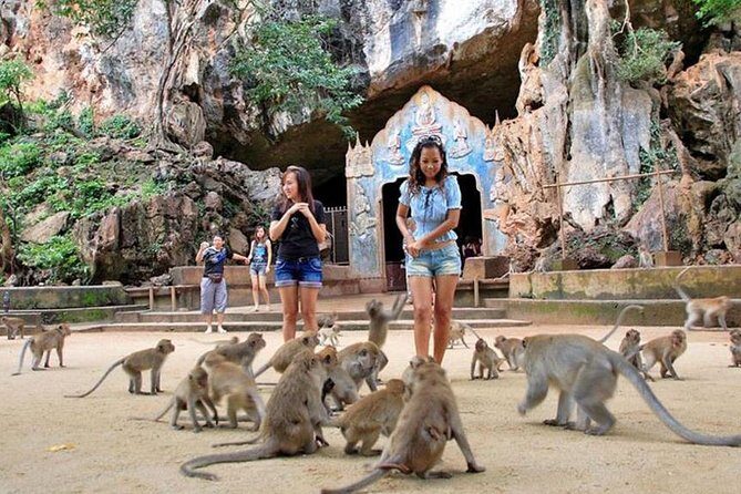 James Bond Island and Phang Nga Bay Tour from Krabi - Who Is This Tour Best For?