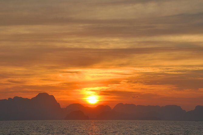 John Gray's Adventure Hong by Starlight in Phang Nga Bay - The Evening: A Night Under the Stars