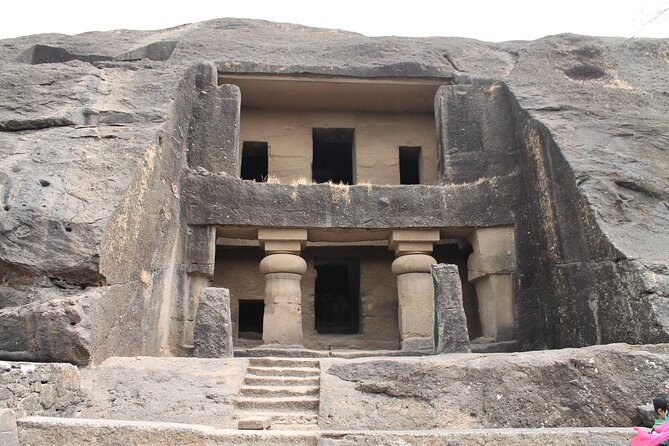 Kanheri Cave with Global Vipassana Pagoda Tour in Private Vehicle - Practical Details and What You Need to Know