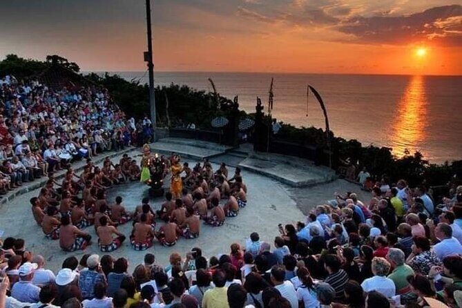 Kecak fire dance in Uluwatu - The Experience at Uluwatu and Beyond