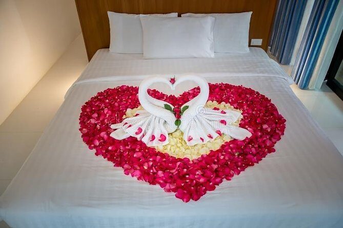 Kerala Honeymoon Special Package with Private Houseboat - The Experience and Practicalities