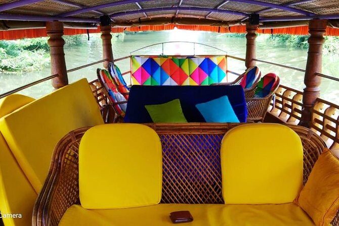 Kochi Private Tour: Kerala Backwater Shikara (Shaded Canoe Boat) Day Cruise - FAQs