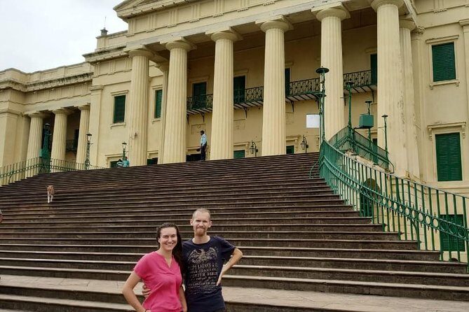 Kolkata tour in private car with guide & lunch for immersive cultural experience - Who Would Enjoy This Tour?