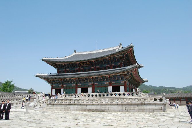 Korean Heritage Tour: Palaces and Villages of Seoul Including Gyeongbokgung Palace - What Travelers Appreciate Most