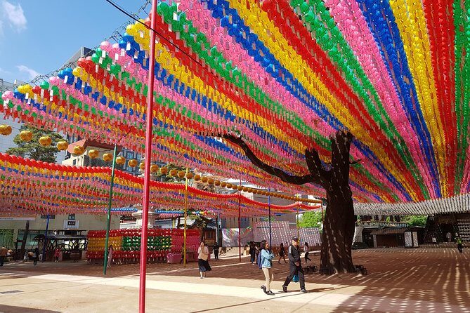 Korean Palace and Temple Tour in Seoul: Gyeongbokgung Palace and Jogyesa Temple - Authentic Insights from Reviewers