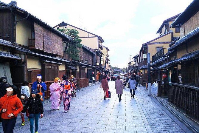 Kyoto Samurai and Geisha Town Private Walking Tour - Who Should Consider This Tour?