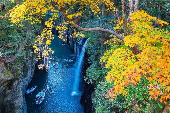 Kyushu Day Trip Miyazaki Takachiho Gorge and Shrine From Fukuoka - What You Can Expect on the Day