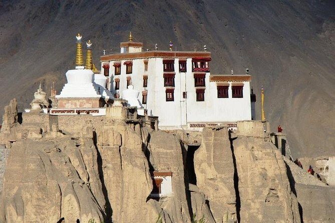 Ladakh Private Tours - Day 3: To Nubra Valley via Khardung La
