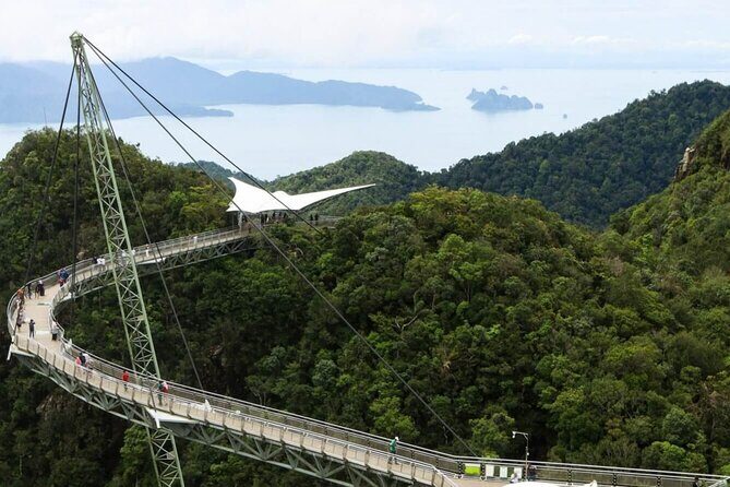 Langkawi SkyBridge, Cable Car and Refreshing Natures Private Tour - Authentic Insights from Reviewers