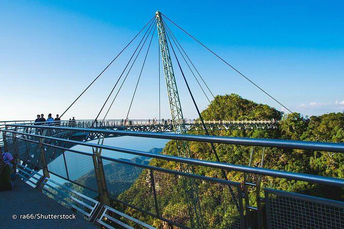 Langkawi Tour with SkyBridgewalk,Langkawi Cable Car,Oriental Village pass - What to Expect from the Tour