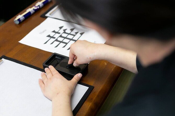 Learning Zen of Japanese Calligraphy in kimono near Osaka Castle - What Does the Experience Entail?