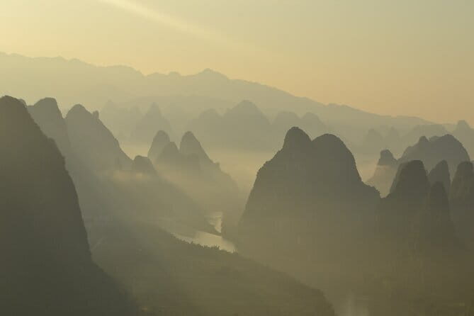 Li River Xingping Yulong River Xianggong Hill Light Show Tour - Analyzing the Value