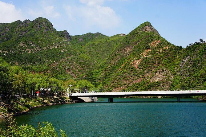Longqing Gorge Self-Guide Trip with Private English Speaking Driver - Final Thoughts: Who Should Consider This Tour?