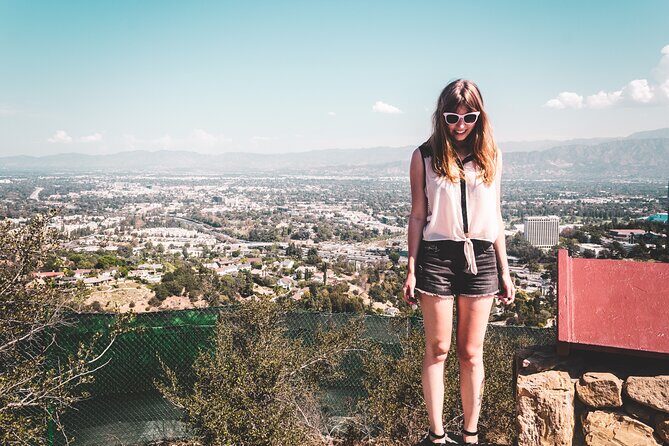 Los Angeles Private Mulholland Drive Scenic and Santa Monica Tour - What Sets This Tour Apart?
