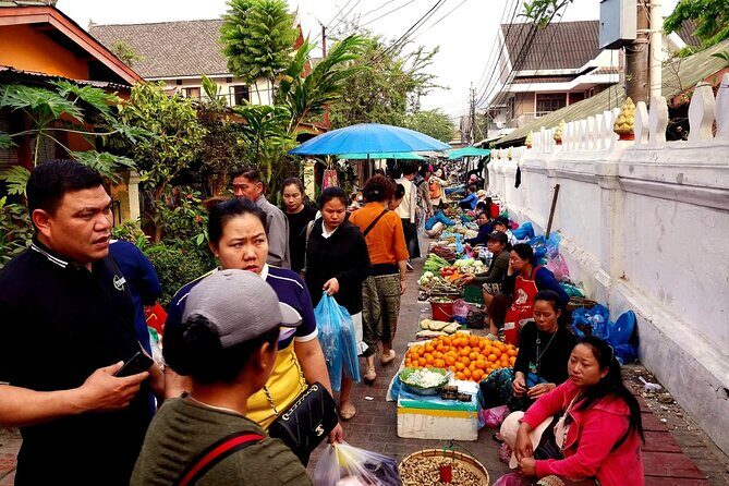 Luang Prabang Foodie Walking Tour and Monk Blessing - What Reviewers Love Most