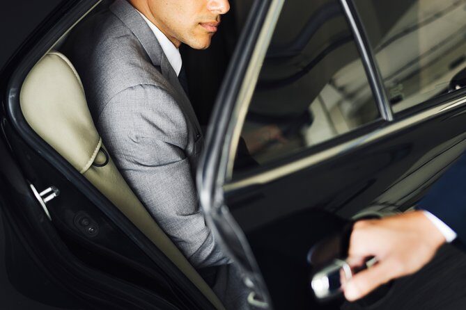 Luxury Private Airport Transfer: Hong Kong International Airport - How the Service Works from Booking to Drop-off