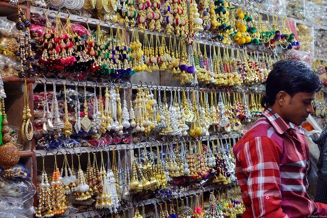 Masterji Kee Haveli Walk - Old Delhi Bazaar & Food Walk - Authenticity and Guide Expertise