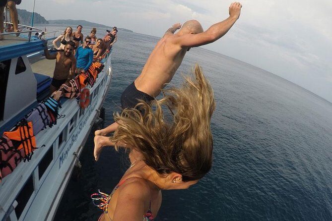 Maya Bay Sleep aboard Tour From Phi Phi - The Experience: Whats Truly Special?