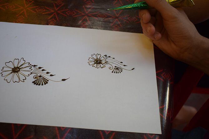 Mehendi Art Class in Pondicherry - FAQ