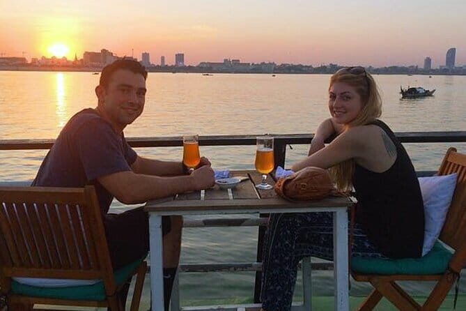 Mekong River in Phnom Penh sunset Cruise - Who Is This Tour Best For?