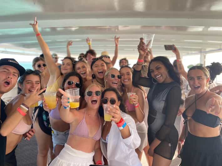 MIAMI BOAT PARTY - Breaking Down the Experience: A Detailed Look
