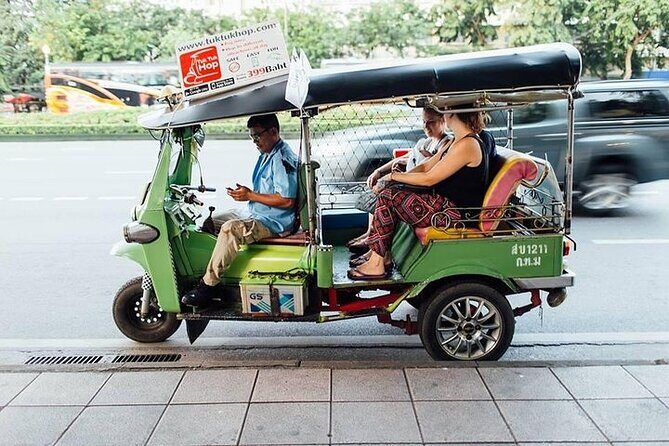 Michelin Guide Street Eats by Tuk Tuk: Bangkok Night Tour - Practical Tips and Things to Keep in Mind