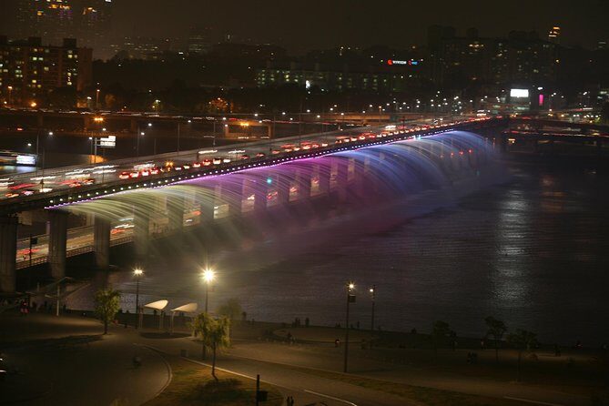 Moonlight Rainbow Fountain Show Night Tour in Seoul - FAQ