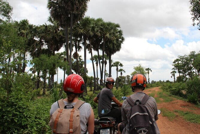 Motobike Countryside Adventure - Full day with lakeside lunch - The Itinerary: What You’ll See and Do