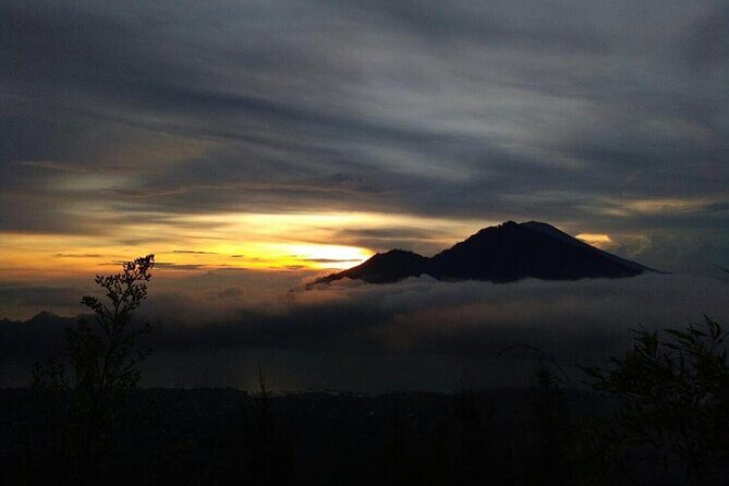 Mount Batur Sunrise Trekking with Private Guide and Breakfast - The Itinerary: What to Expect from Start to Finish