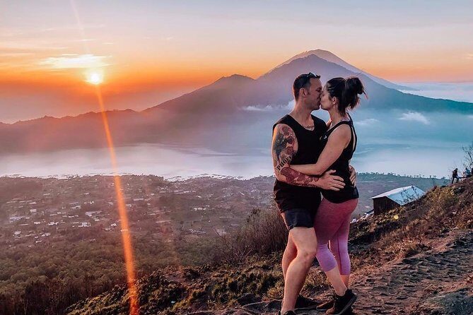 Mt batur Sunrise Trekking and Natural Spring Tour - Why This Walks the Line Between Challenge and Comfort