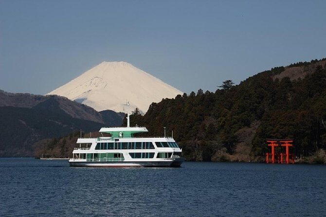 Mt Fuji & Hakone Cruise, Drum Show Bus 1 Day from Tokyo - Lake Ashi Cruise: A Relaxing Highlight