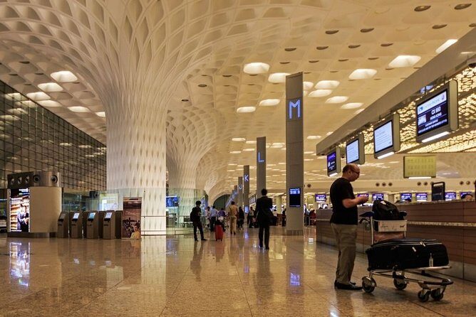Mumbai Airport Transfer in Private Vehicle - Practical Tips for Your Transfer